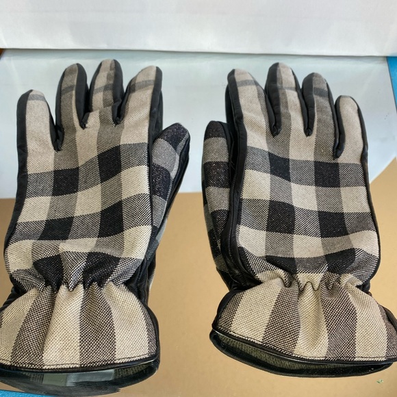 Womens BURBERRY LUREX/Black Leather Lowery Check Gloves/Generous size 6.5-7🔥EUC - Picture 16 of 16